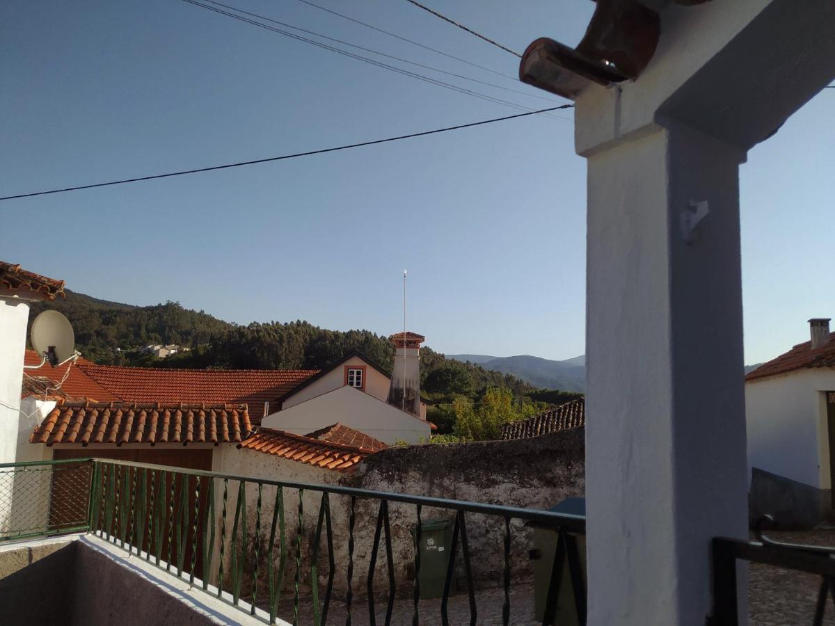 Casa Da Eira Apartment Bordeiro Luaran gambar