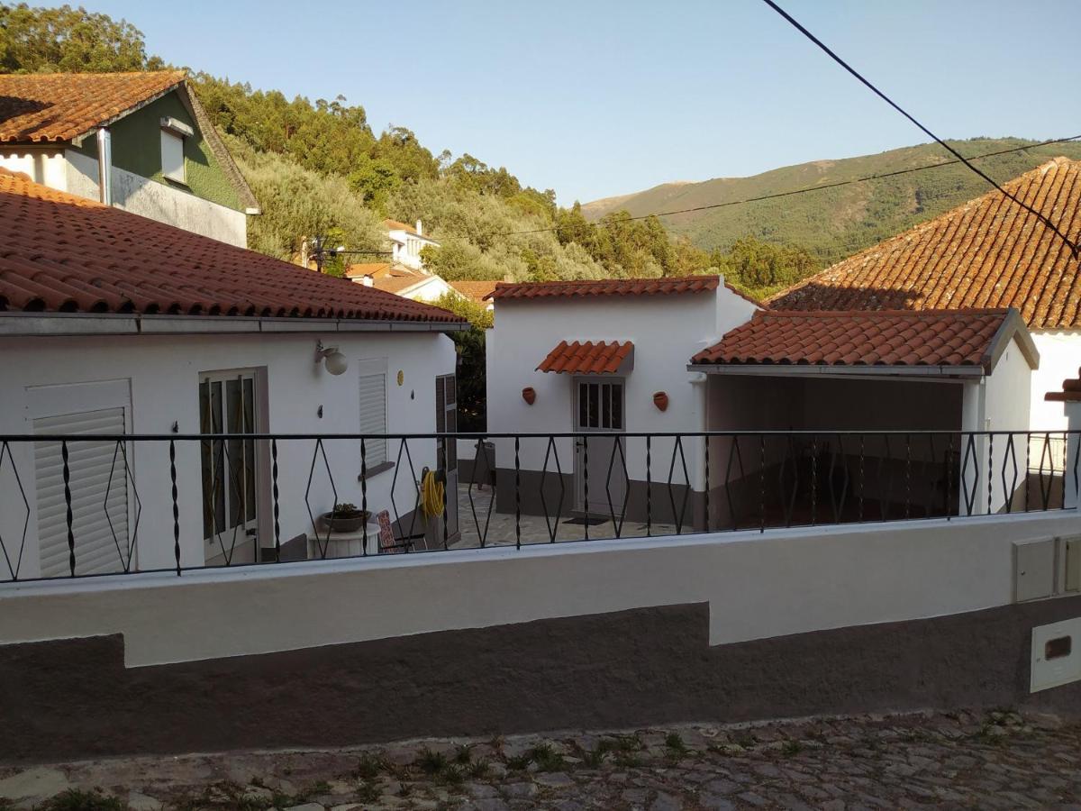 Casa Da Eira Apartment Bordeiro Luaran gambar